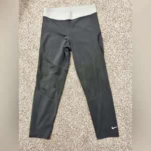 Nike Dri-Fit Capris Leggings